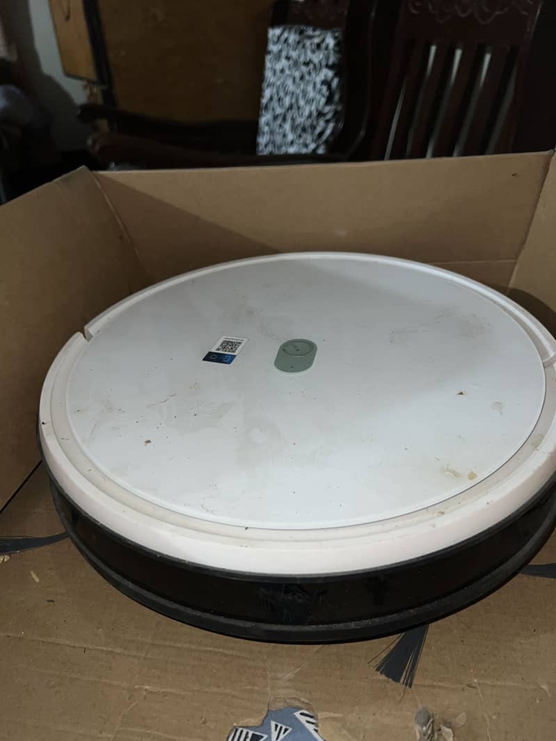 Yeedi automatic Vacuum Robot 1