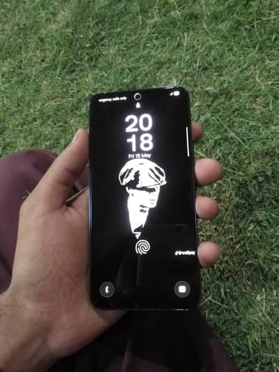 SAMSUNG GALAXY S22