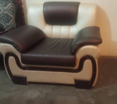 1 seater aur 2 seater han