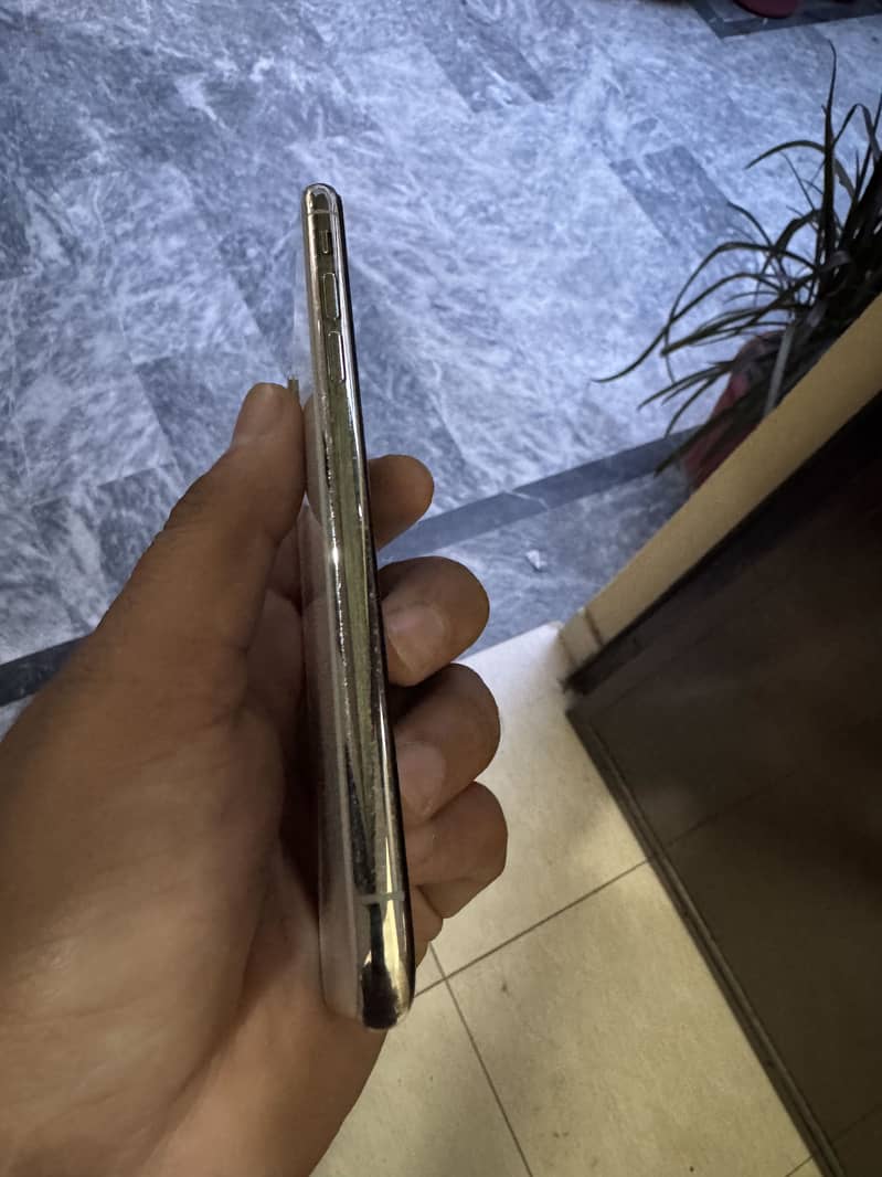 Apple Iphone X 1