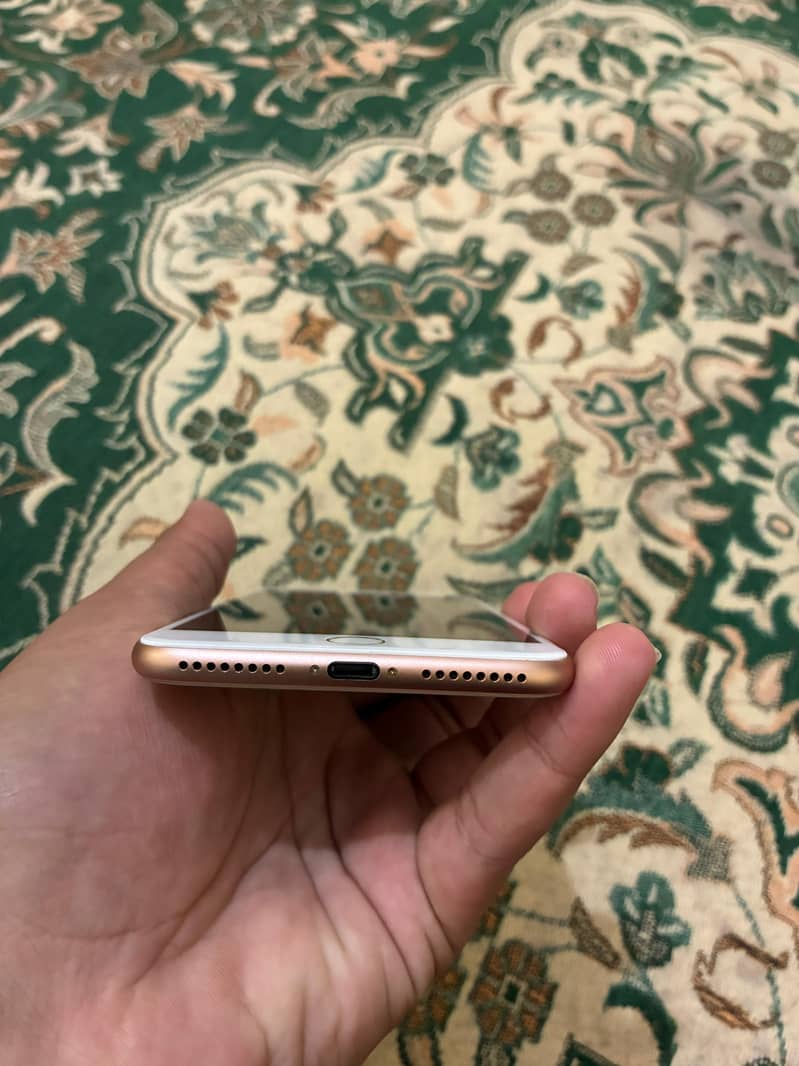 Iphone 8 plus 4