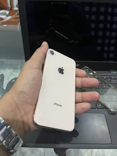 Apple iPhone 8