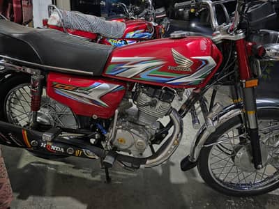 Honda 125 CG 125 23 model  10/10 condition