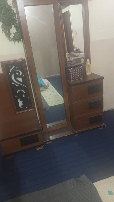 selling furniture