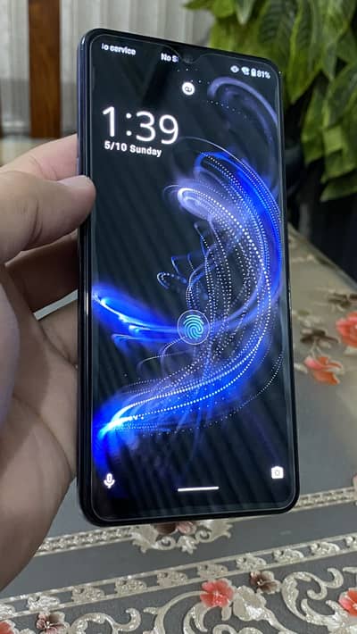 Sharp Aquos Zero 5G | [6/64] | Snapdragon 765G | 10/10 | Non-PTA