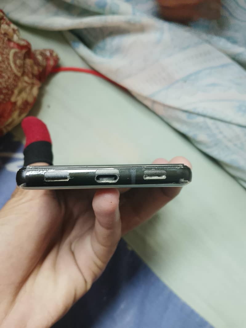 Google pixel 6a 3