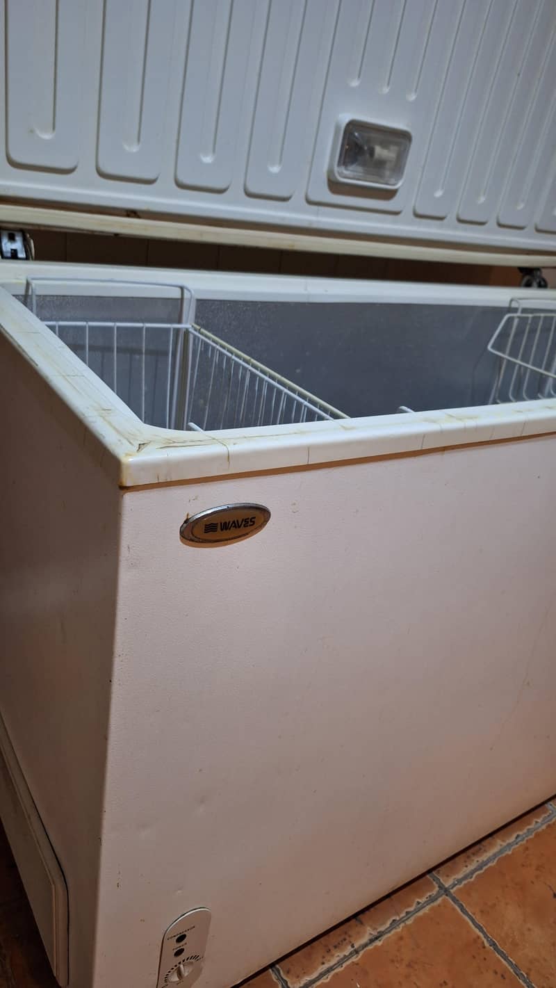 Waves deep freezer 2