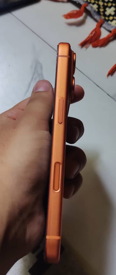 I phone 17 pro jv