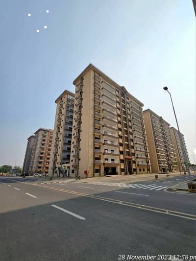 10 MARLA 3 BEDROOM APARTMENT AVAILABLE FOR SALE