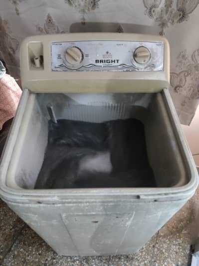 Bright Company washing machine Available for sale