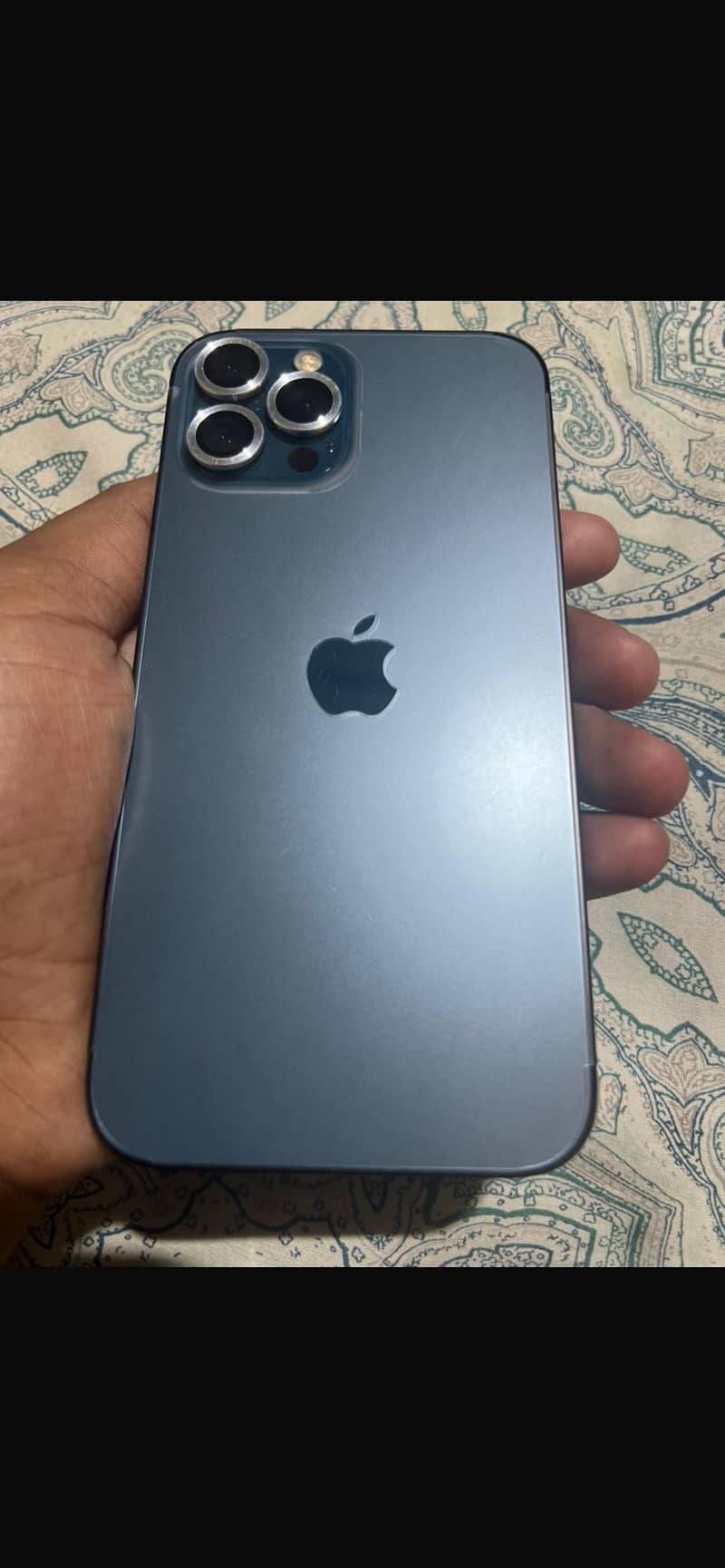 iPhone 12 Pro Max 4