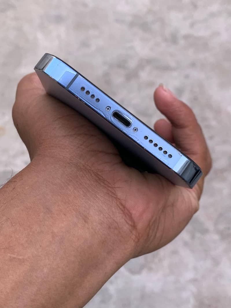iphone 13 pro max 2