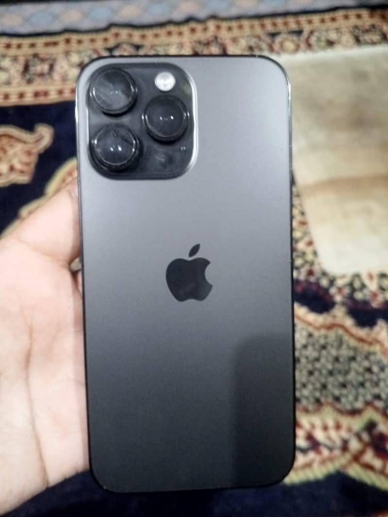 iPhone 14 pro max 0