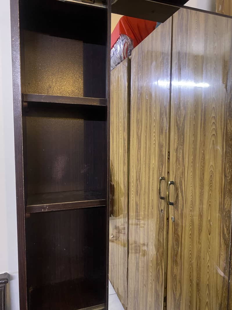 Dressing Table / Mirror Table / Side Mirror Stand 1
