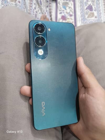 VIVO Y04  4+4/64gb  exchange possible