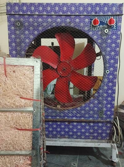 1 x Lahori cooler laminated with customized stand