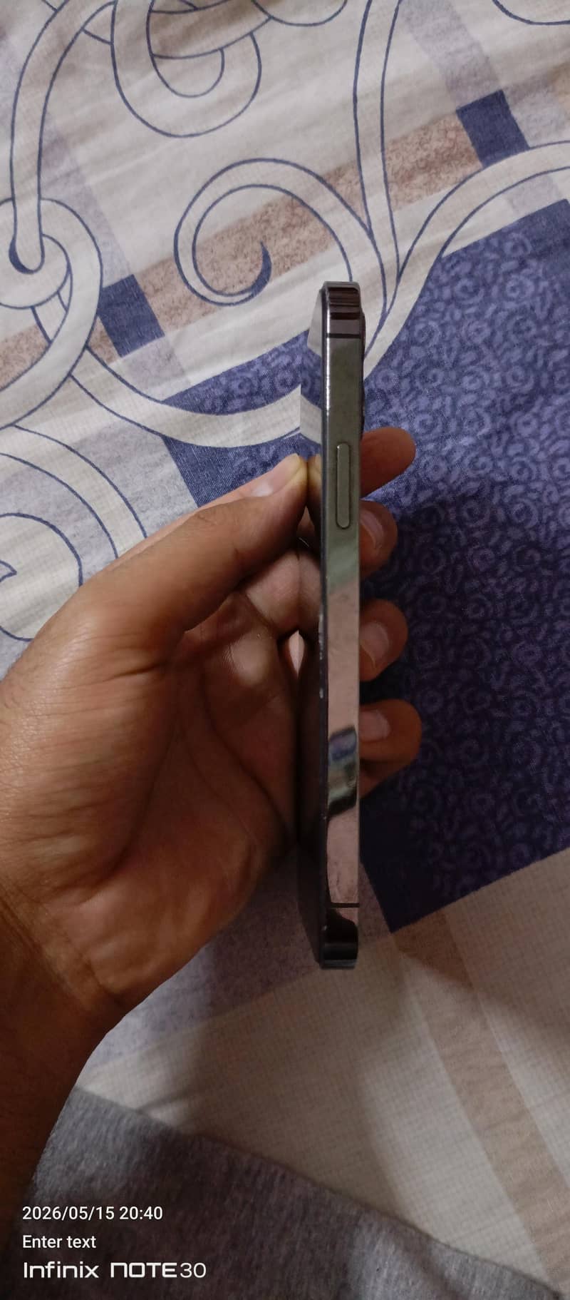 iPhone 12 pro 3