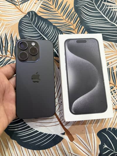Apple IPhone 15 pro Jv/Sim Locked- Black Titanium-Excellent condition