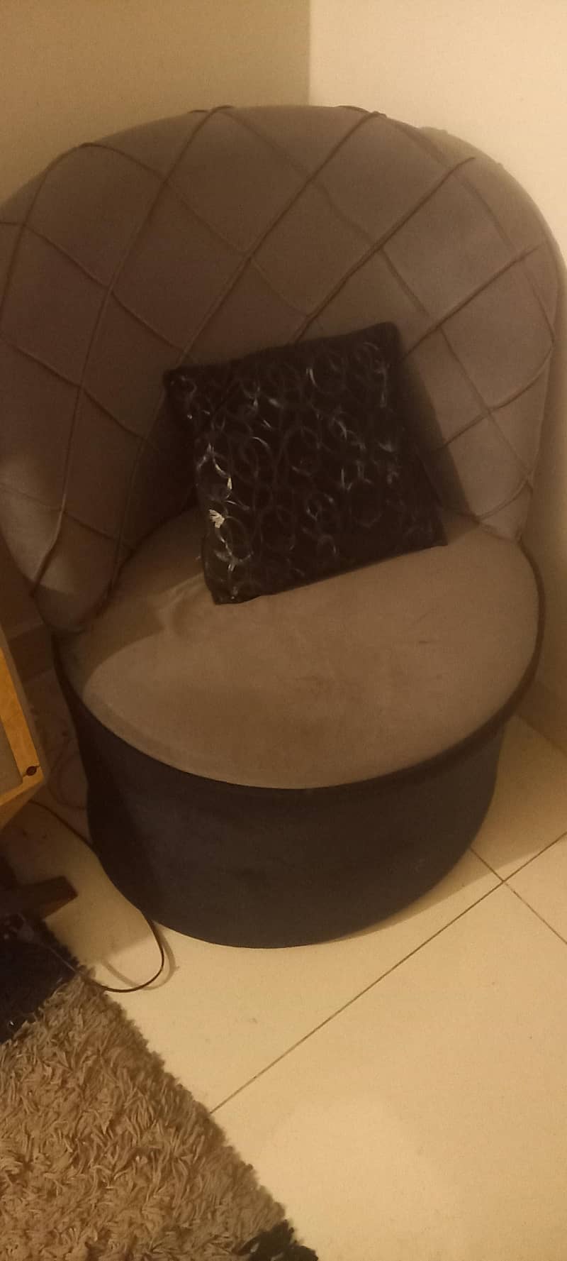 Dewan 2 sofas 1