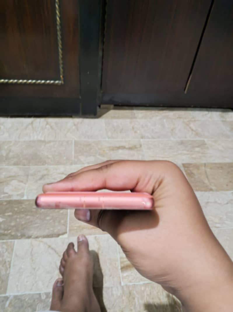Google pixel 7a  6