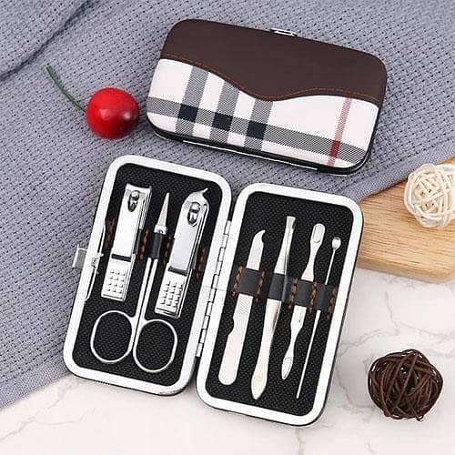 7 In 1 Manicure Kit, Carbon Steel Professional Pedicure Kit, Nail Scissors Grooming Kit with Leather Travel Case