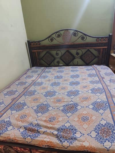 IRON BED with Moltyfoam Matress