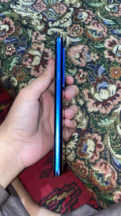 Aquous r5g