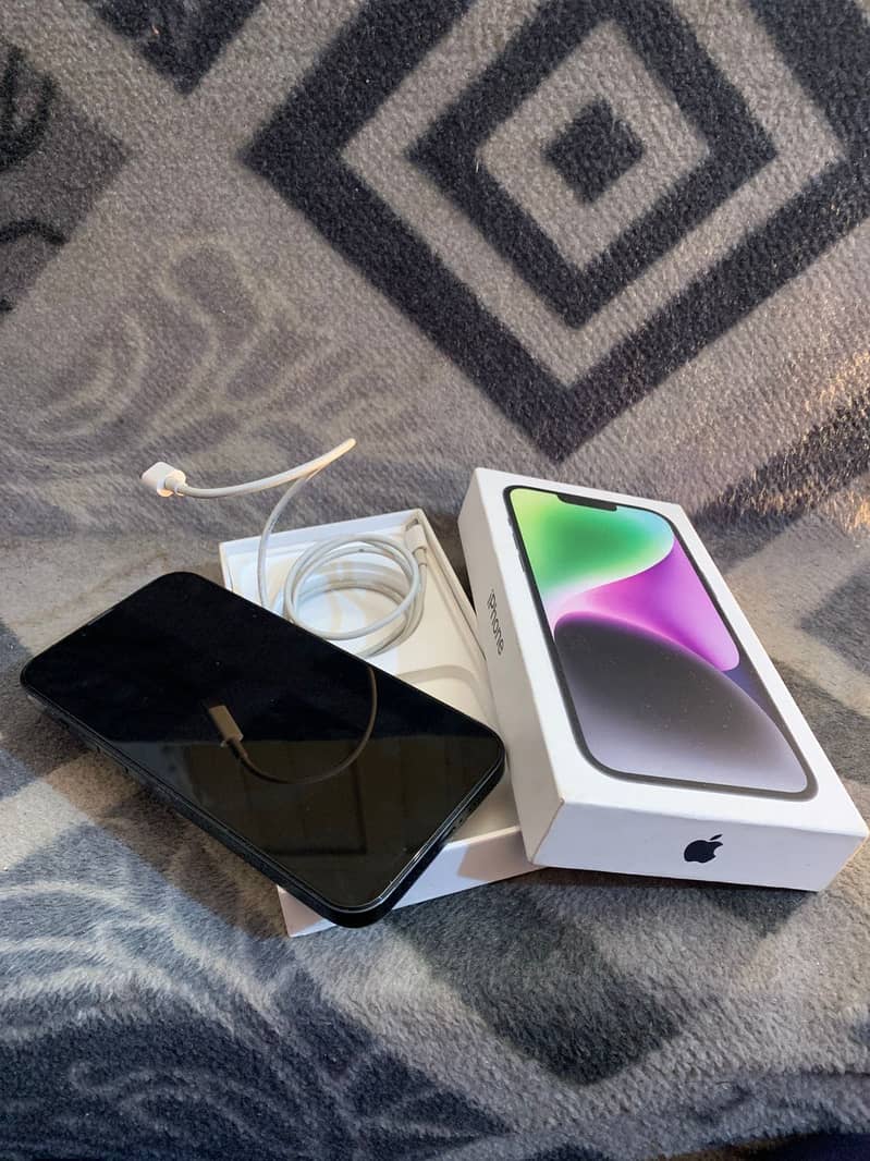 iPhone 14 Plus 1