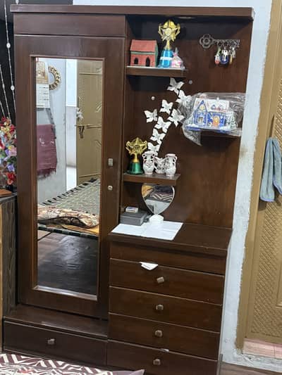 Dressing Table + Drawers