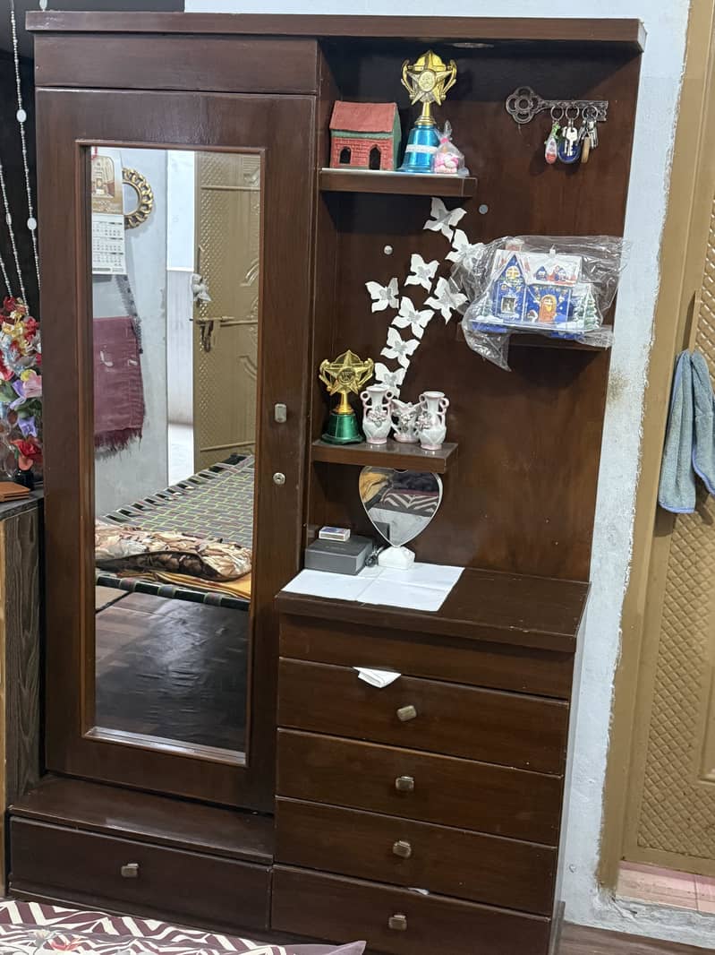 Dressing Table + Drawers 0