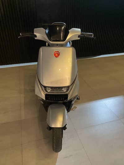 Slightly Used Electric Scooty – Excellent Condition