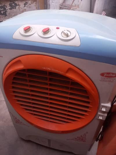 9/10 condition room cooler   for urgent sale