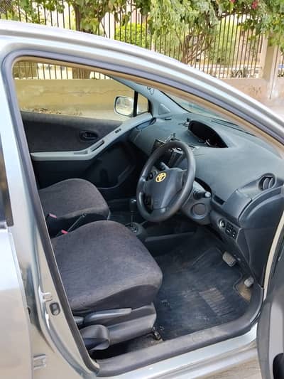 Vitz 2008/10 push start Top of line variant