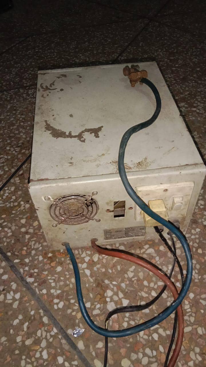 UPS Long Backup System 0