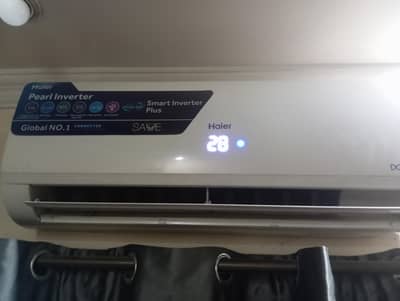 Haier AC DC 1 ton inverter pearl inventor technology