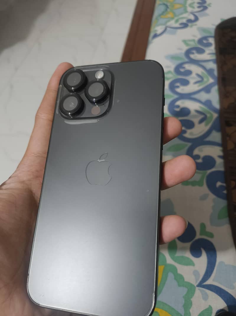 Iphone 14 pro max 1