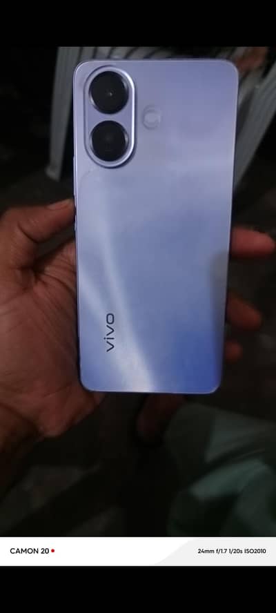 vivo v60lite with box charger only 1month use 10/10 condition urjent s