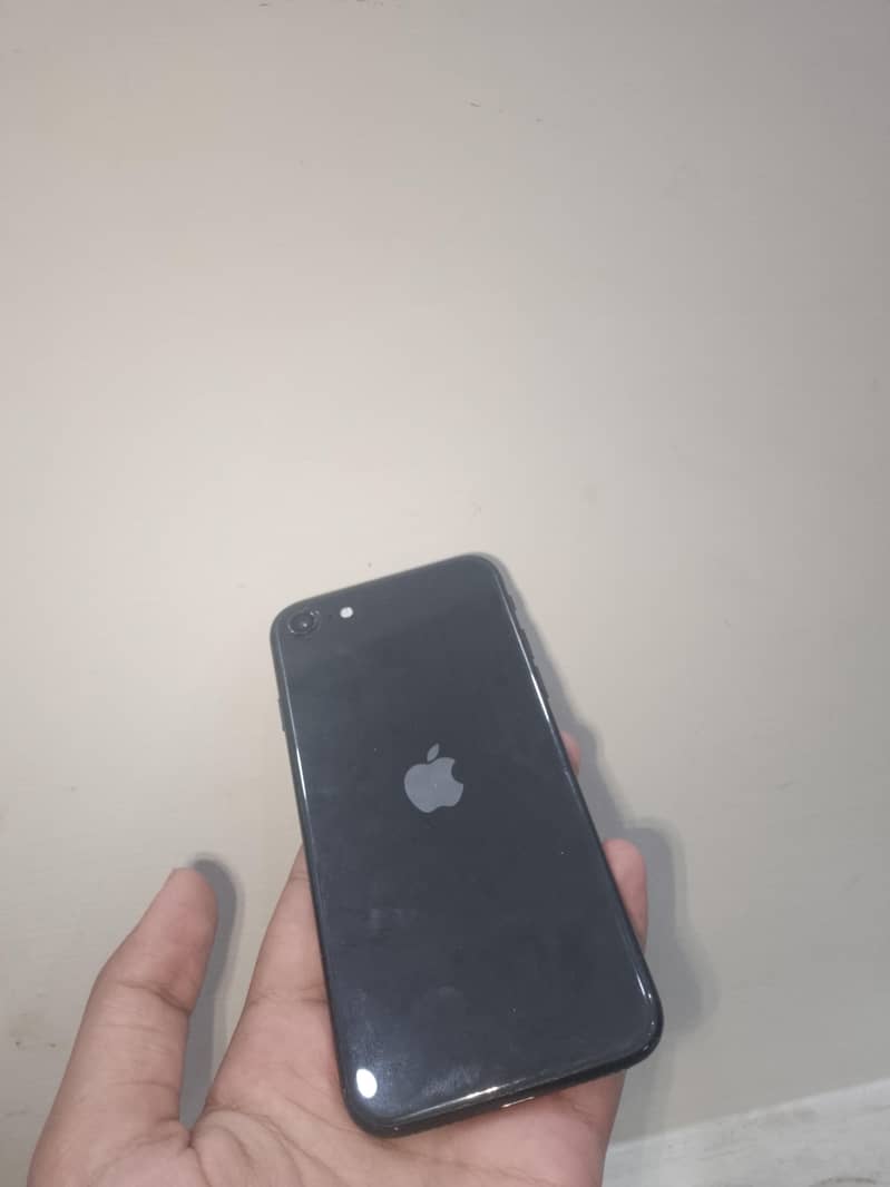 iphone se 4