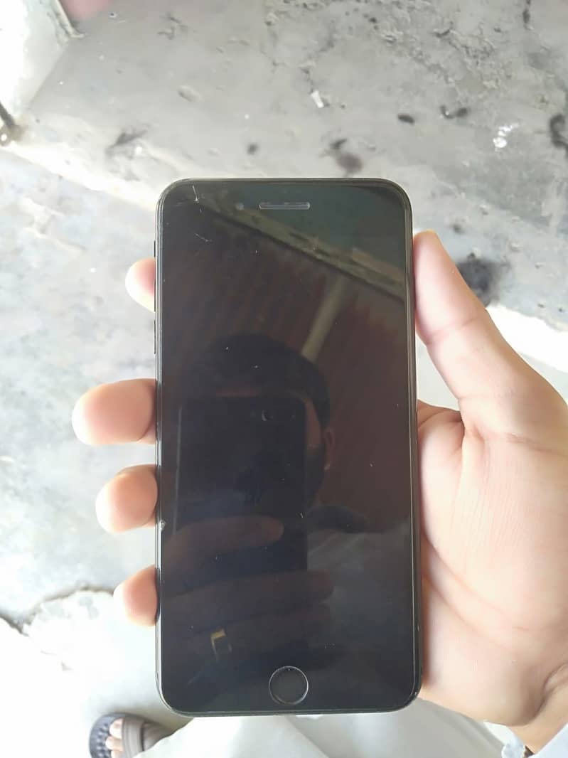 iPhone 7 plus 128 gb PTA approved 3