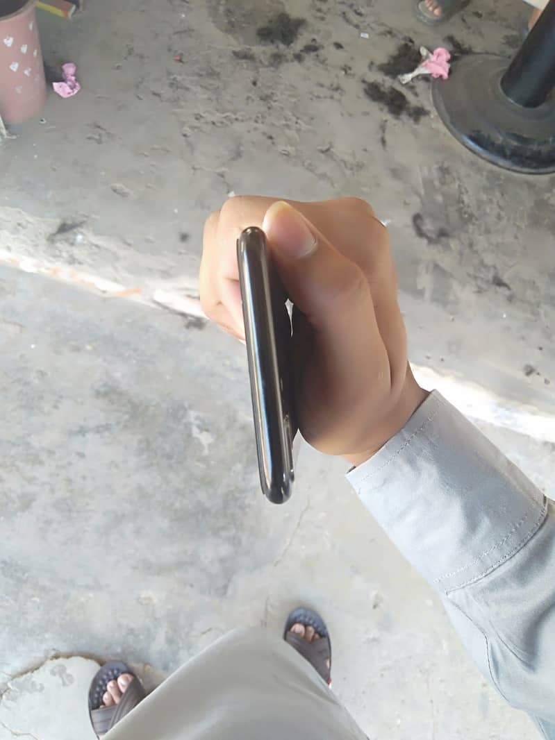 iPhone 7 plus 128 gb PTA approved 4