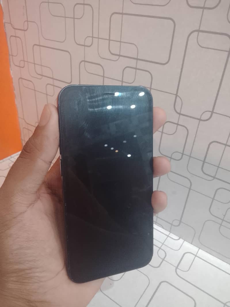 Iphone 12 mini 1