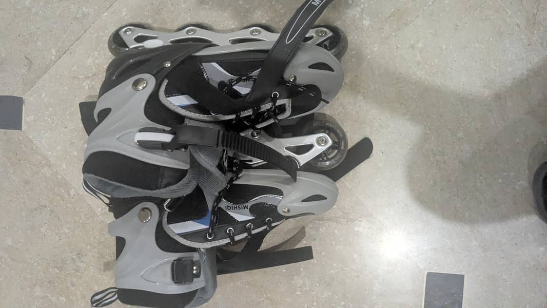 Adjustable Skating Shoes 5