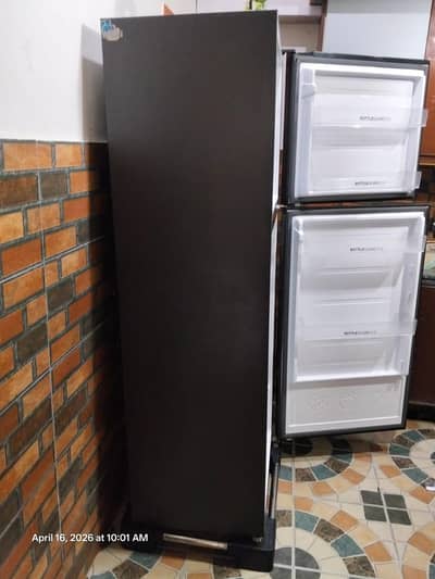Haier inverter Refrigerator glass Doors like new condition