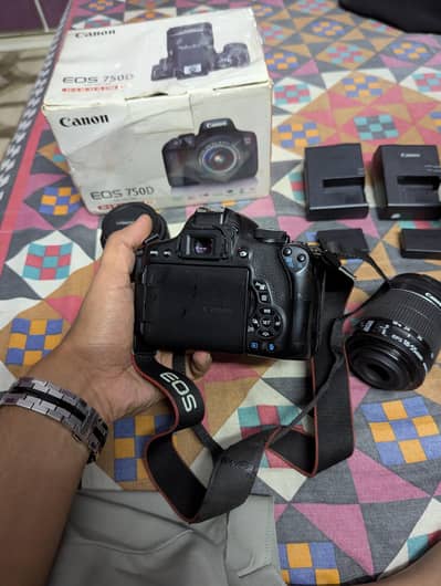 Canon 750D