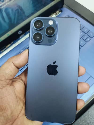 Iphone 15 pro max Factory Unlocked