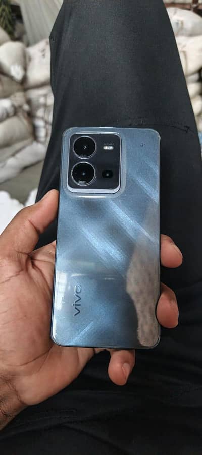 vivi v25e