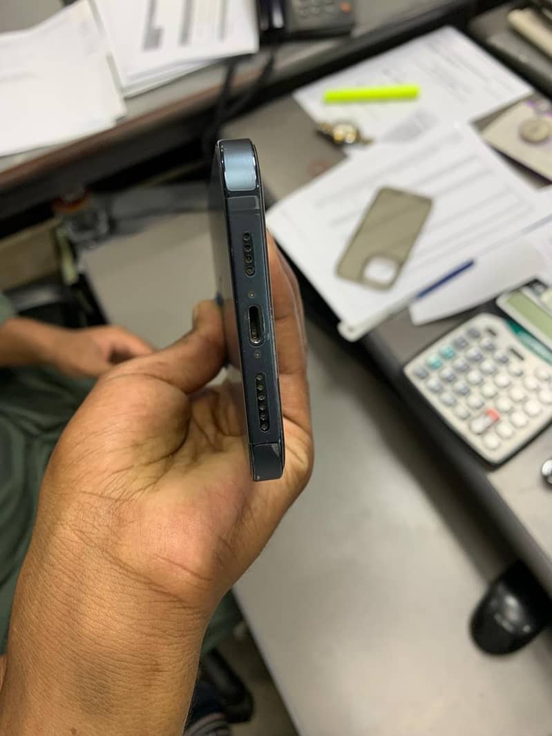 iphone 12pro max 1