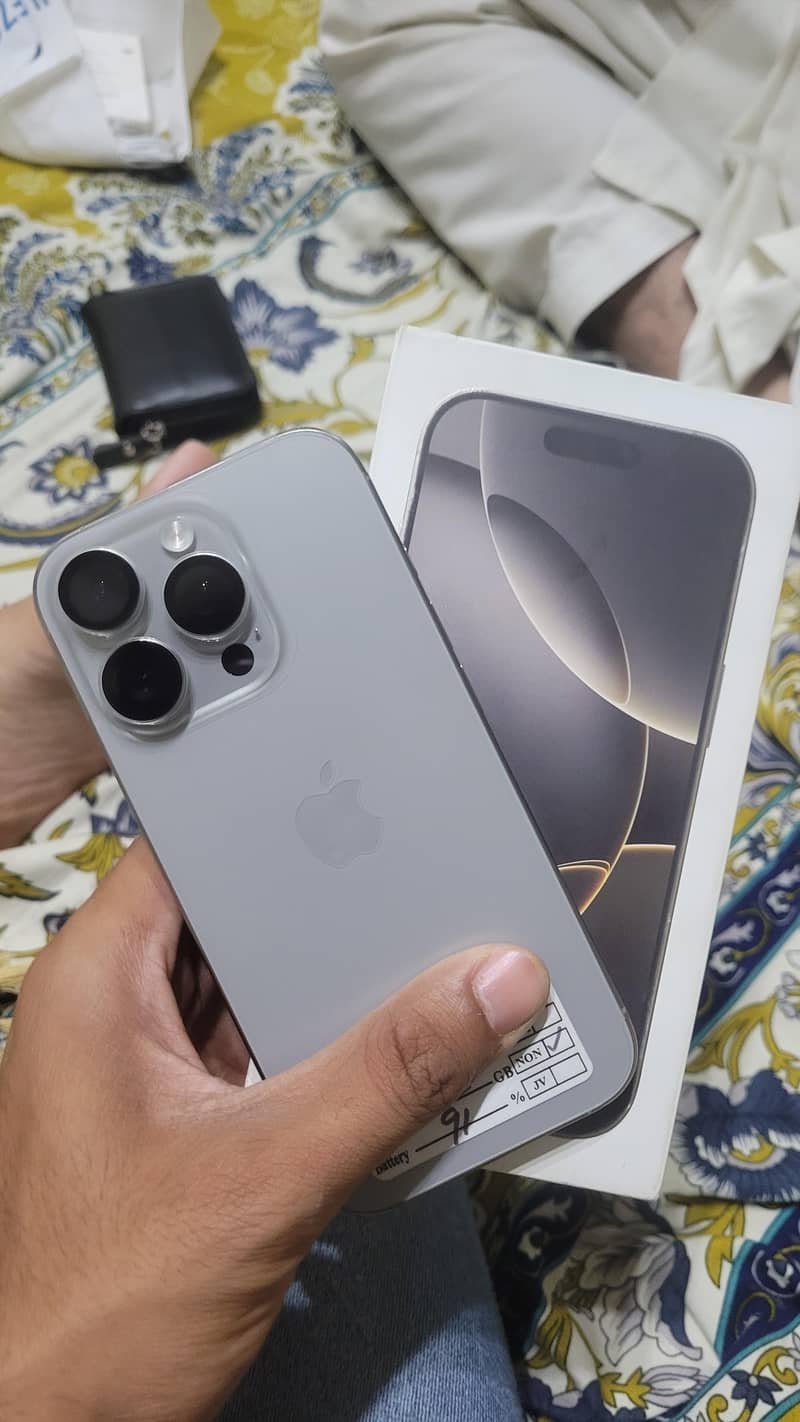 Iphone 16 Pro 0