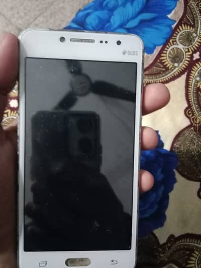 Samsung Mobile J2