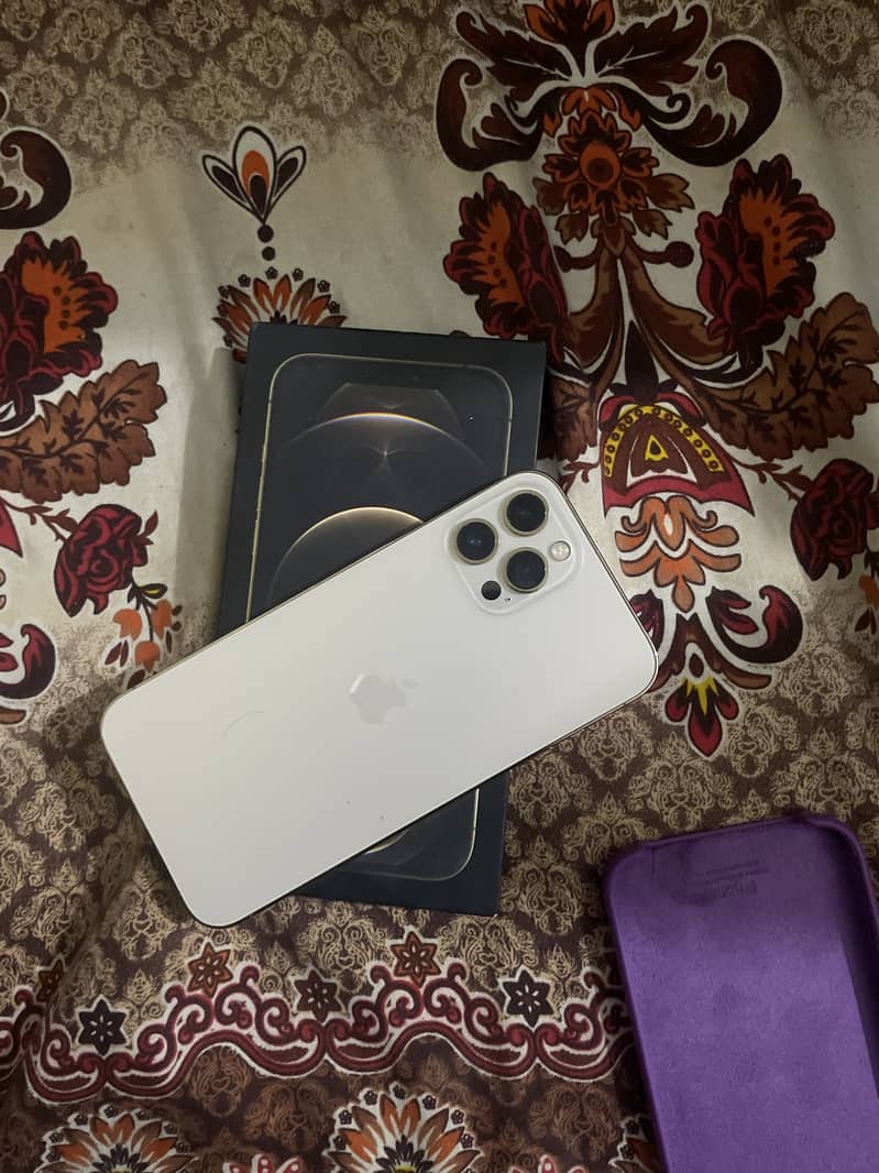 Apple iphone 0